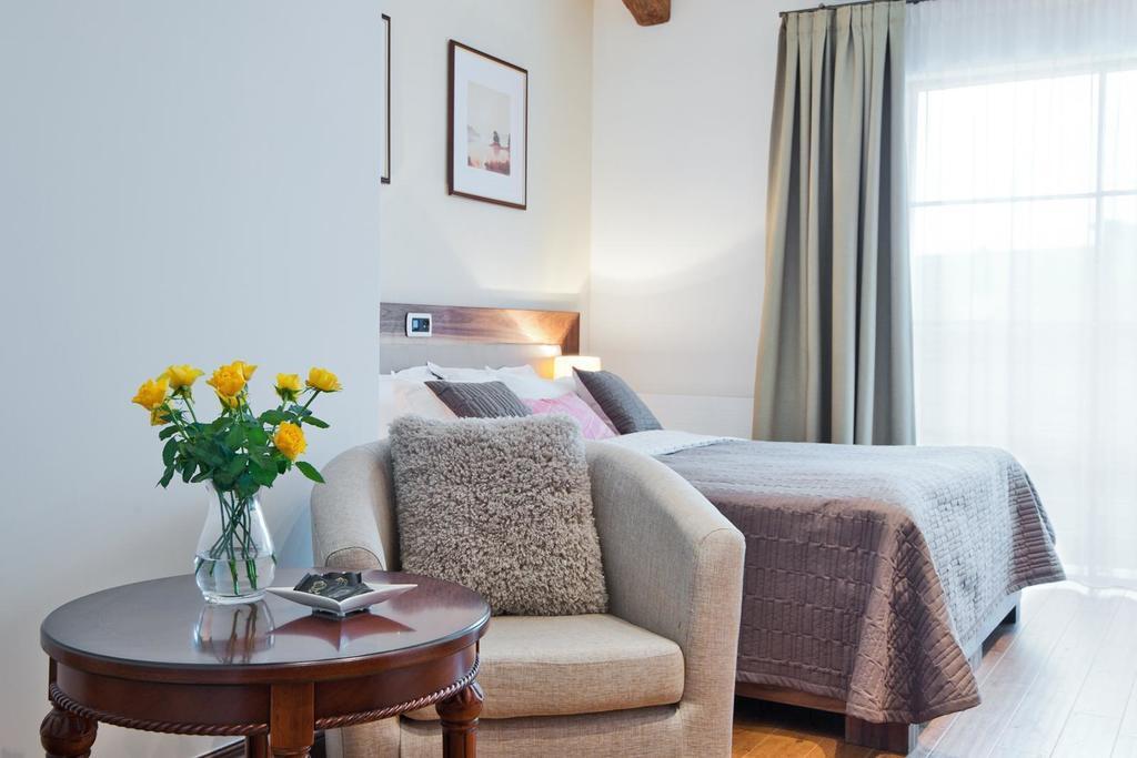 Mevo Apartament Polanczyk Luaran gambar